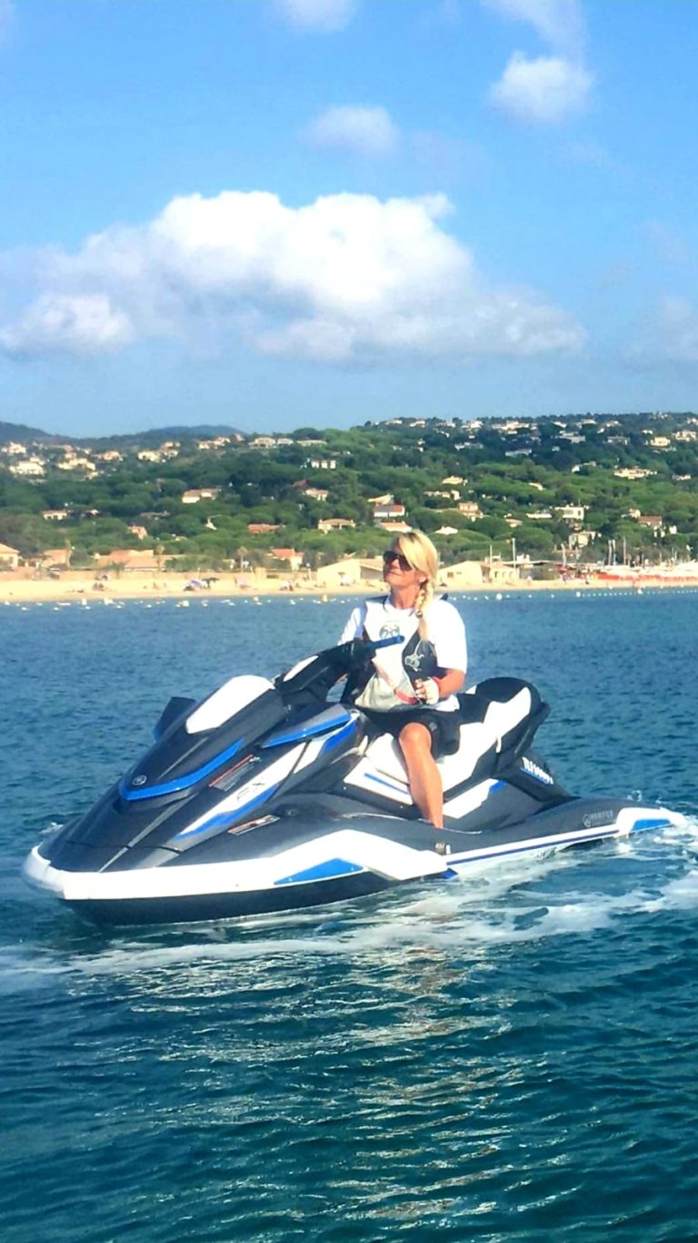 cheval de mer jet ski flyboard st tropez 83