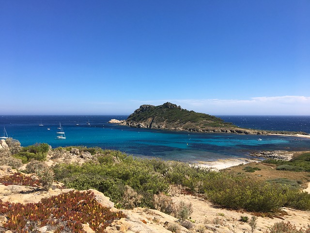 rando jet ski au cap taillat dans le var 83